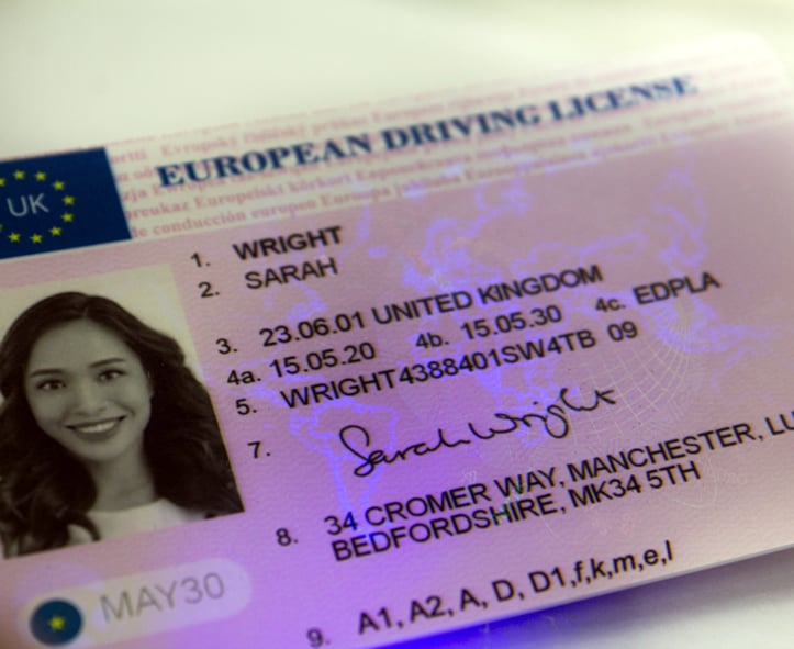 drivers license front corner UV